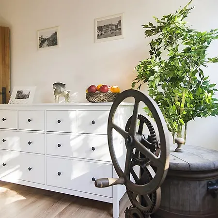 Daire Apartament Varmia *